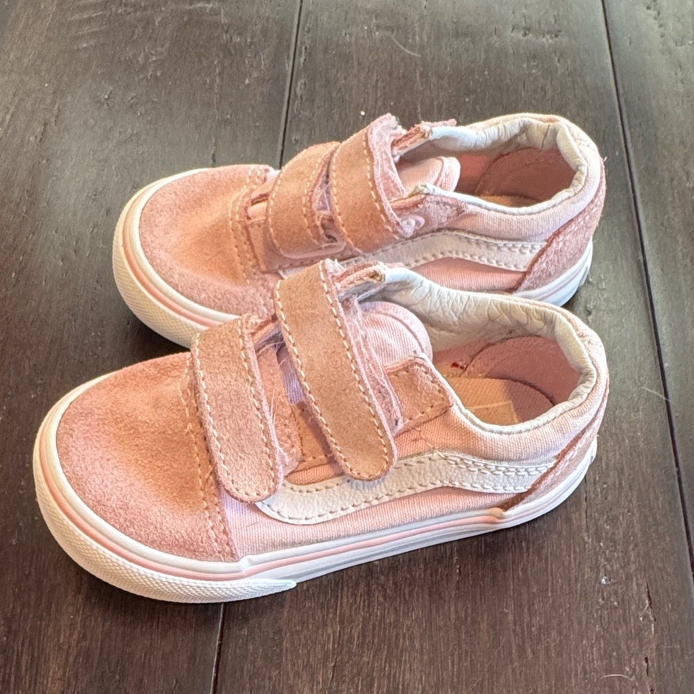 Vans Kids Pink Velcro Sneakers
